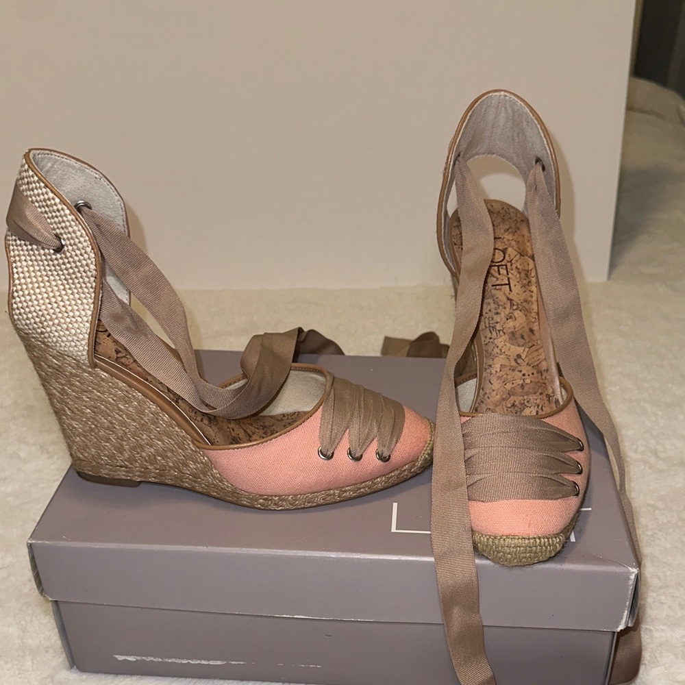 LOFT Tan and Pink Wedge Sandals
